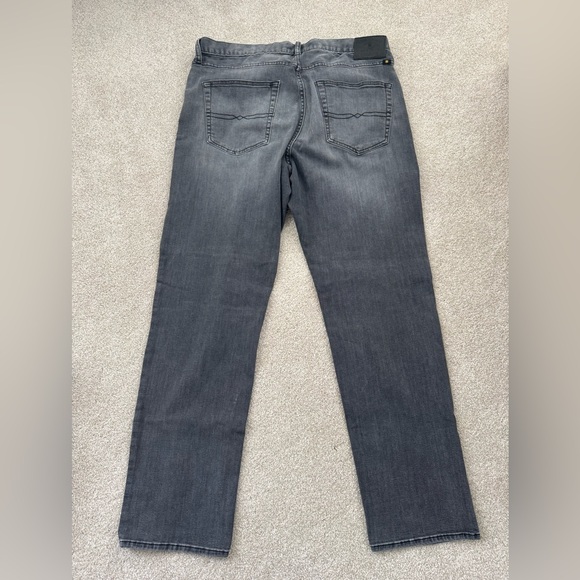 Men’s Lucky Jeans - Pendleton - Picture 3 of 6